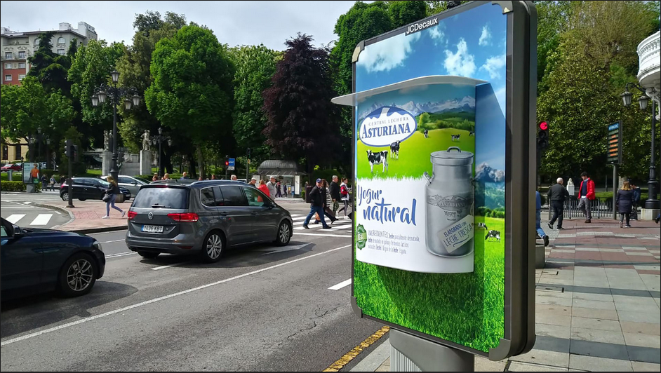 Creatibo_publicidad_exterior_Yogur_CLAS_AYB.png