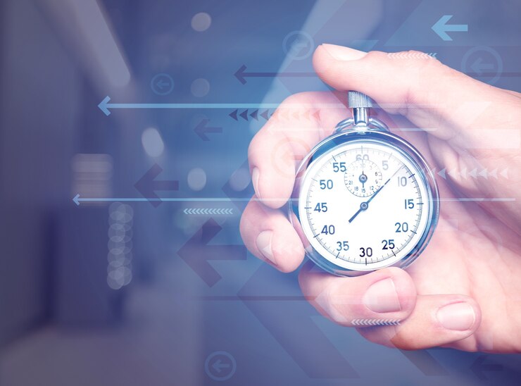 cronometro-clasico-metal-mano-humana_488220-4842.jpg