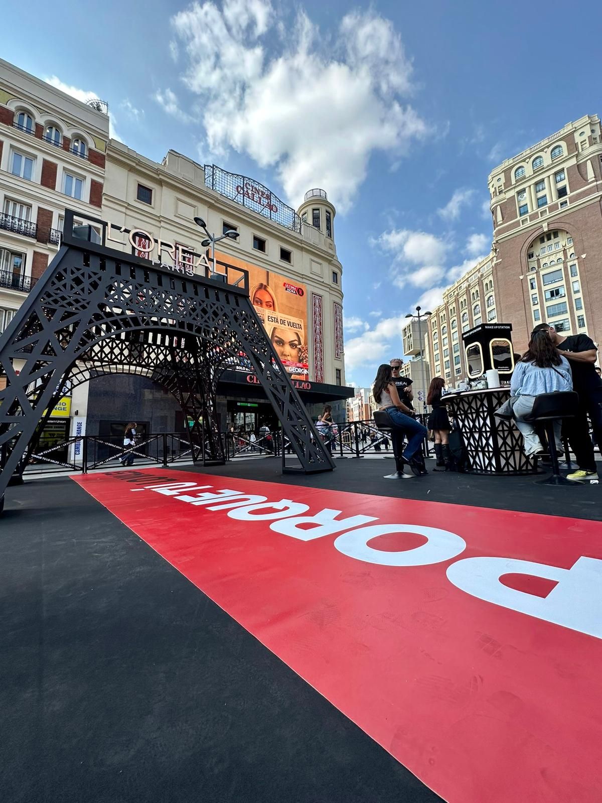desfileloreal.jpeg