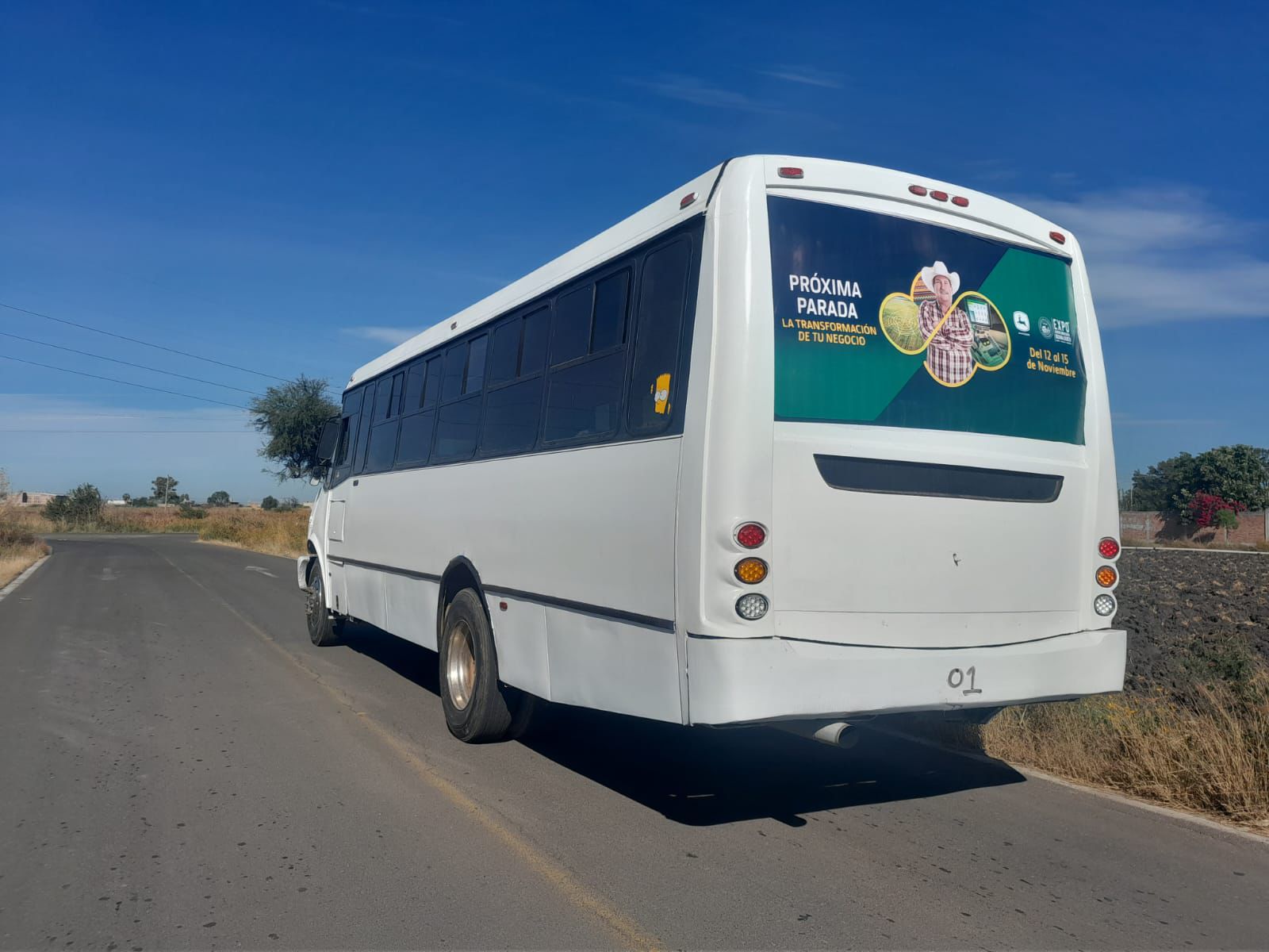 John Deere transporte público