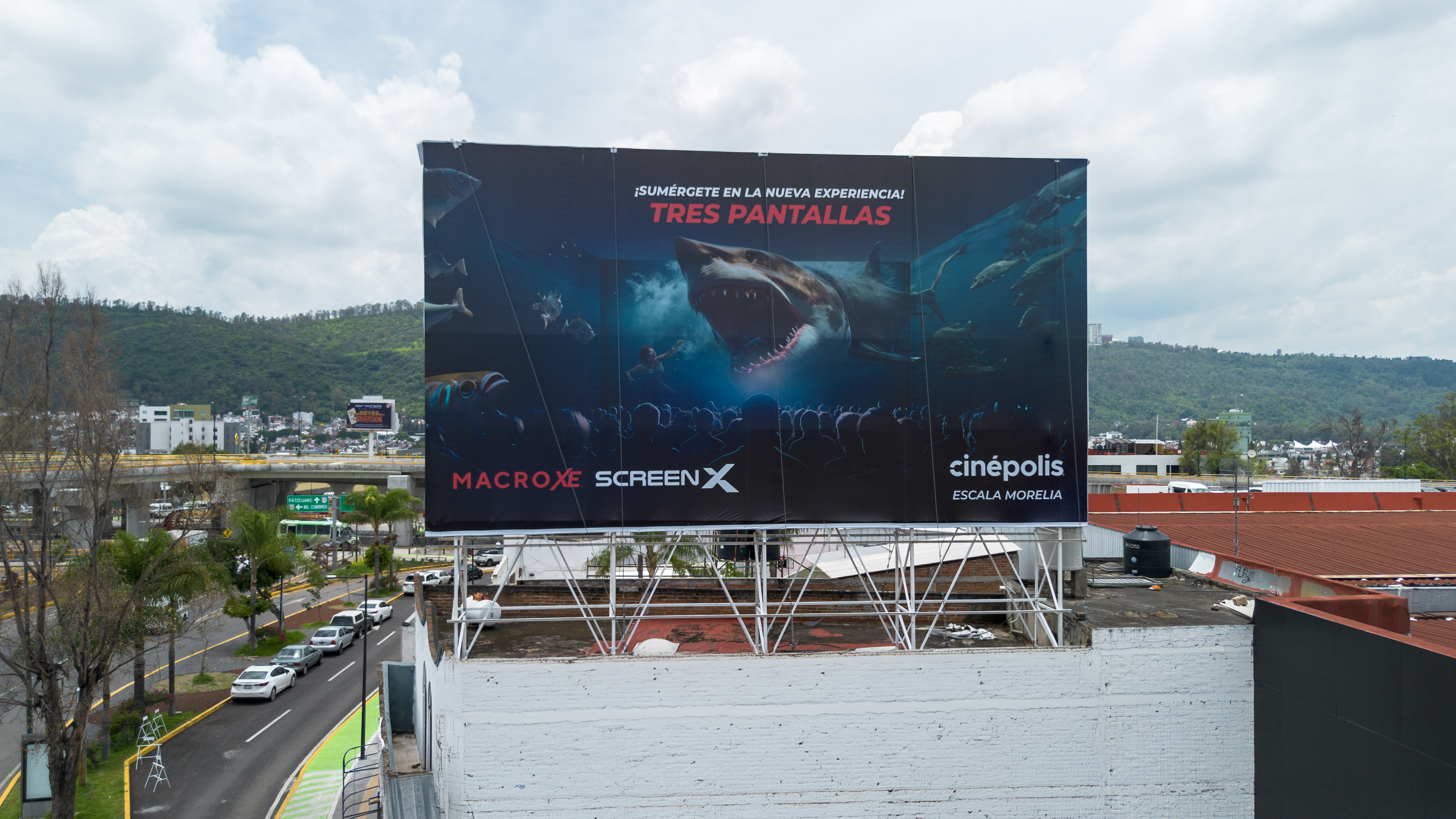 cienpolis anuncio espectacular